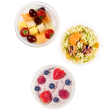 Healthy Hand gesneden fruit, rauwkost of toetje